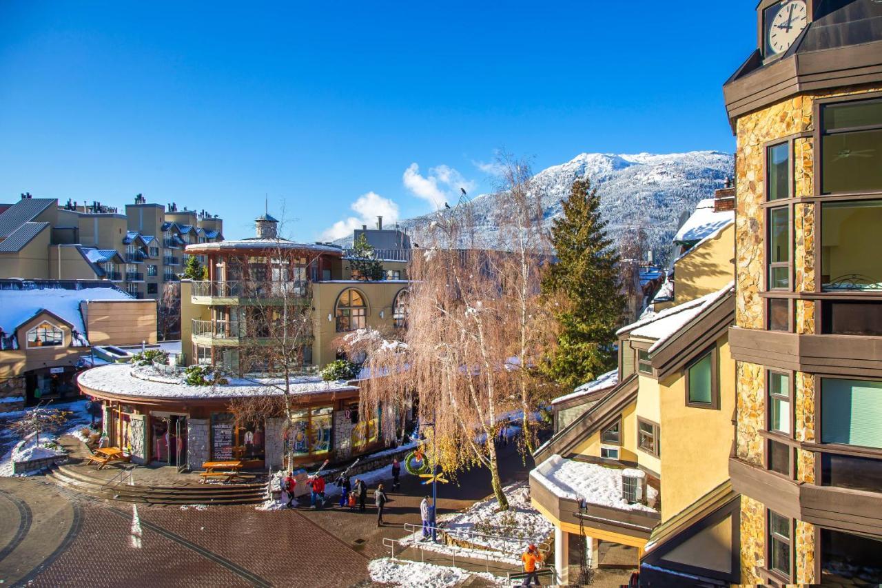 Sundial Hotel Whistler Extérieur photo