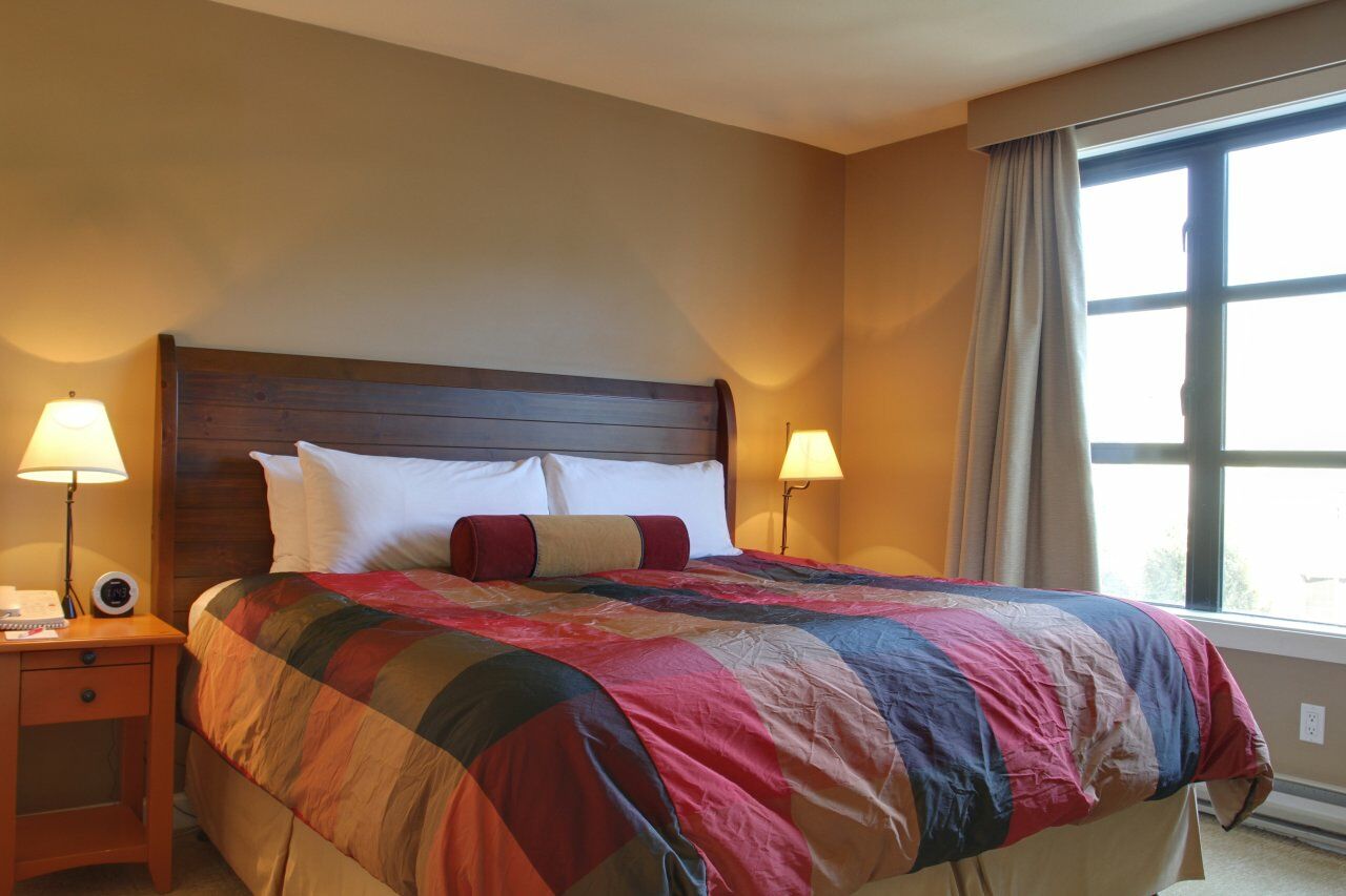 Sundial Hotel Whistler Extérieur photo