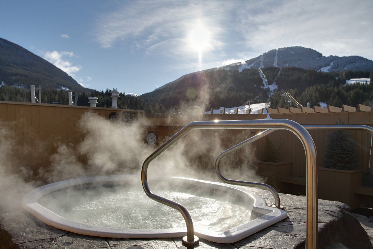 Sundial Hotel Whistler Extérieur photo